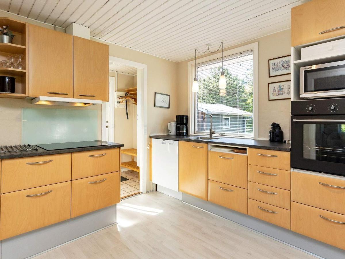 6 Person Holiday Home In Nibe Εξωτερικό φωτογραφία