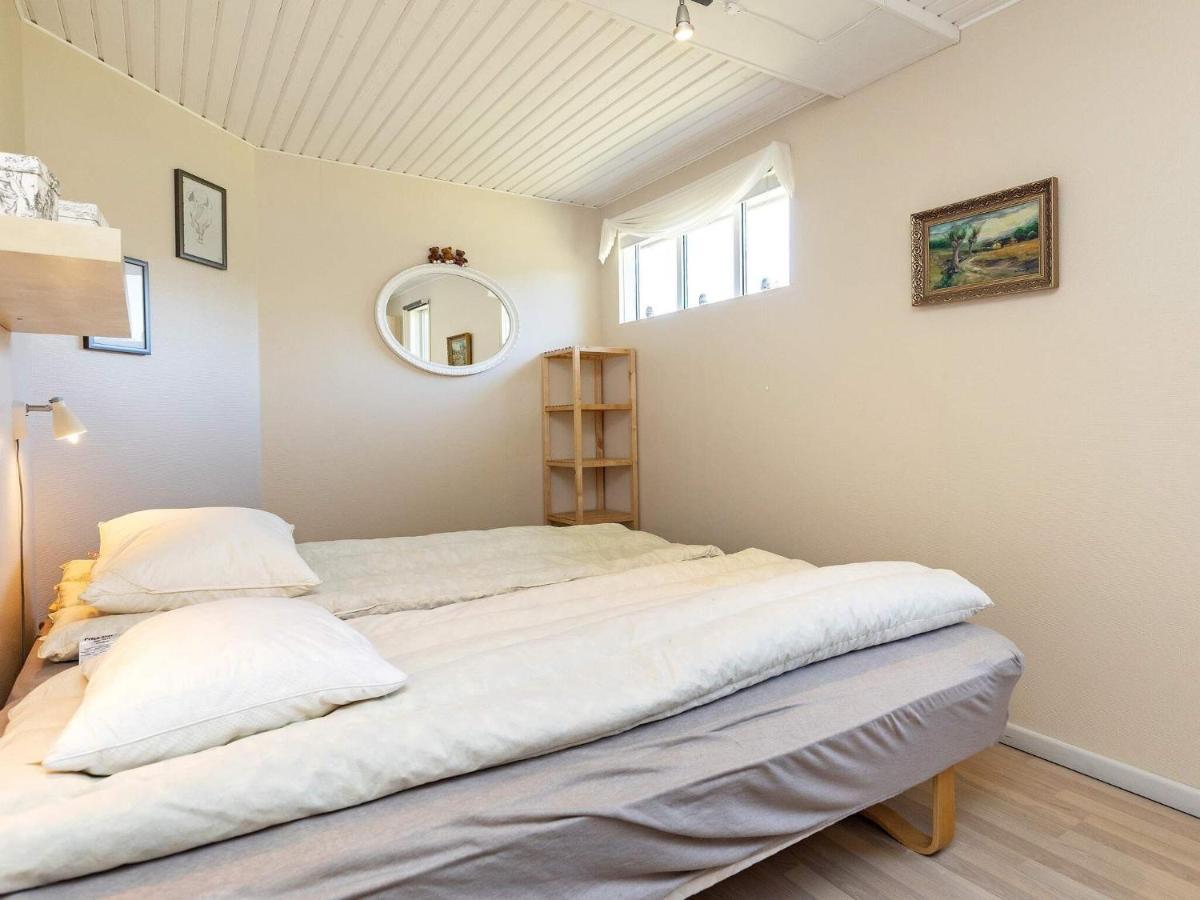 6 Person Holiday Home In Nibe Εξωτερικό φωτογραφία