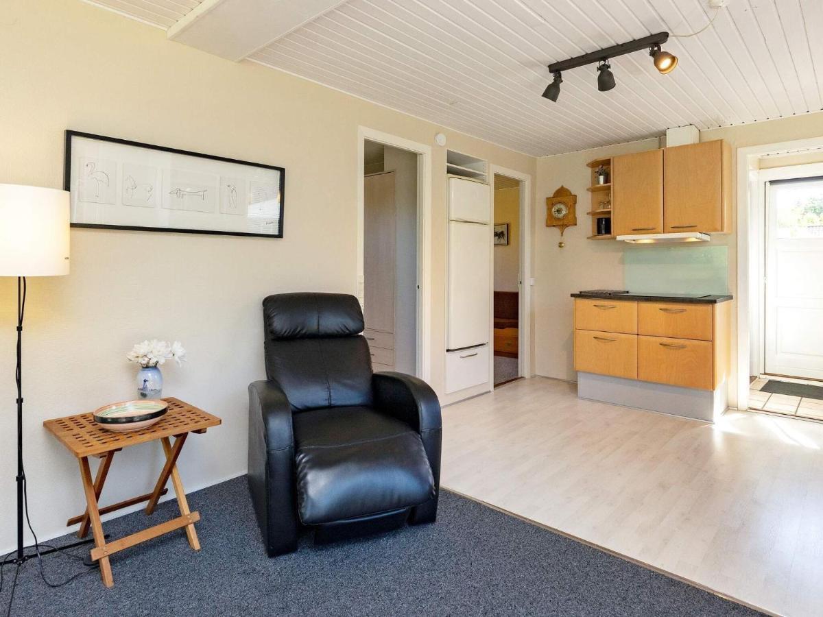 6 Person Holiday Home In Nibe Εξωτερικό φωτογραφία